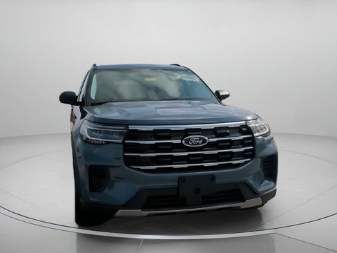 New 2026 Ford Explorer Active image 2
