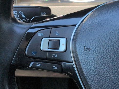 Used 2015 Volkswagen Golf TDI SEL FWD image 26