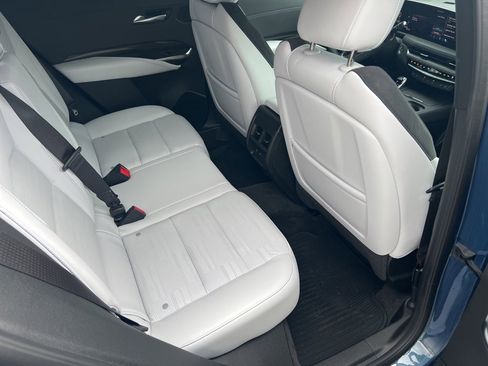 Used 2025 Cadillac XT4 Sport image 57