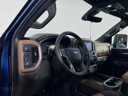 Used 2021 Chevrolet Silverado 3500 High Country AWD/4WD image 10