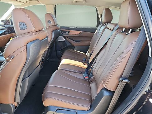 Used 2026 Acura MDX w/ Technology Package FWD image 9