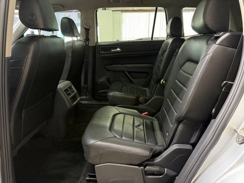 Used 2018 Volkswagen Atlas SEL Premium AWD/4WD image 13