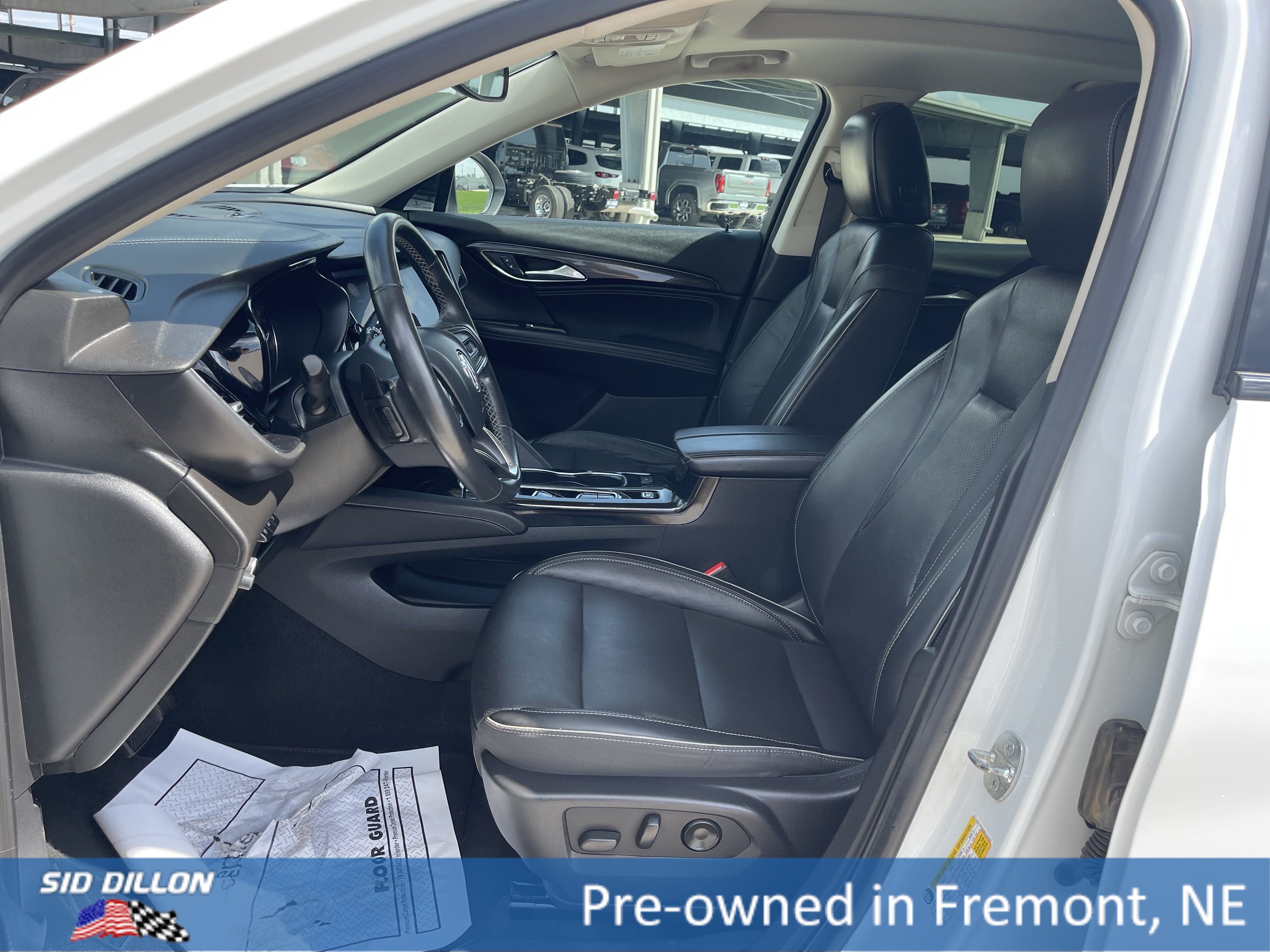 Certified 2021 Buick Envision Essence w/ Technology Package I AWD/4WD image 8
