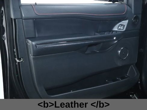 Used 2022 Ford Expedition Limited image 24