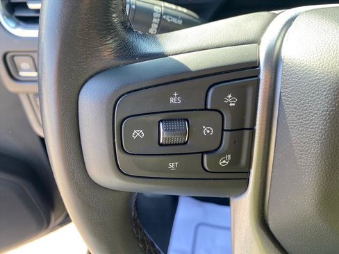 Used 2022 GMC Yukon SLT w/ SLT Premium Package AWD/4WD image 17