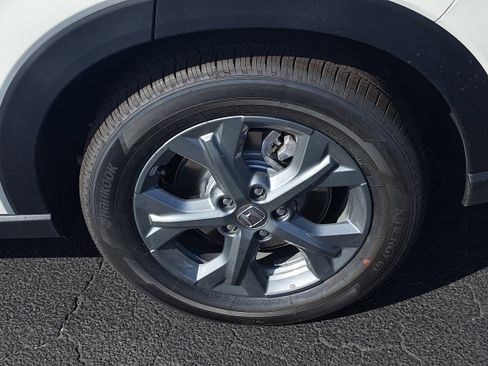 New 2026 Honda HR-V LX image 5