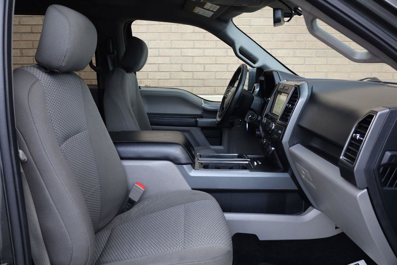 Used 2018 Ford F150 XLT w/ Equipment Group 302A Luxury AWD/4WD image 26