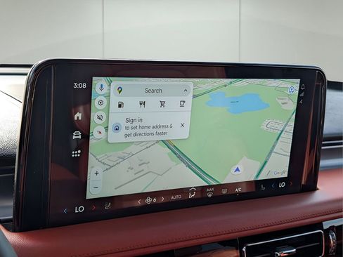 Used 2025 Lincoln Aviator Reserve w/ Equipment Group 201A image 21