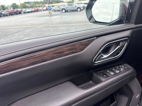 Used 2023 Chevrolet Tahoe LT w/ LT Signature Plus Package AWD/4WD image 9