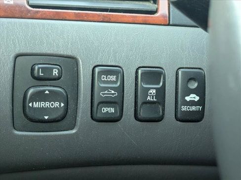 Used 2006 Toyota Solara SLE FWD image 13