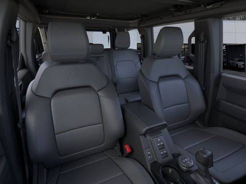 New 2026 Ford Bronco Outer Banks AWD/4WD image 10