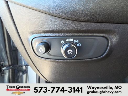 Used 2024 Chevrolet Equinox RS w/ RS Leather Package AWD/4WD image 20