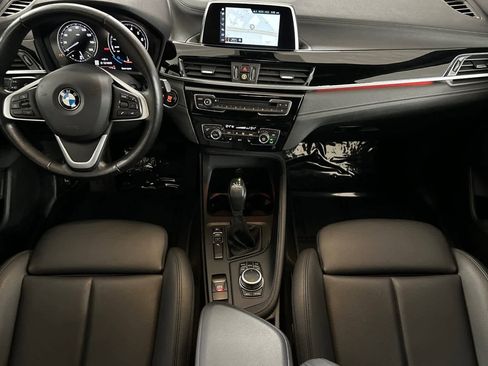 Used 2019 BMW X2 sDrive28i image 3