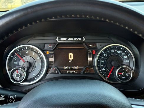 Used 2022 RAM 1500 Big Horn AWD/4WD image 17