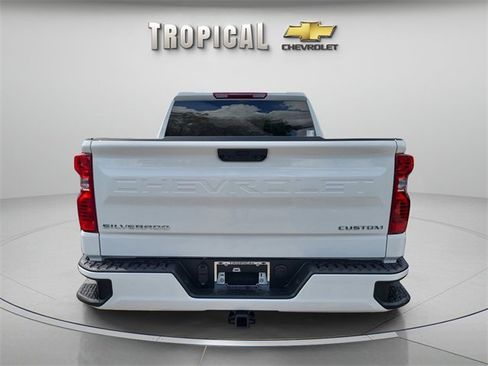 New 2026 Chevrolet Silverado 1500 Custom image 3