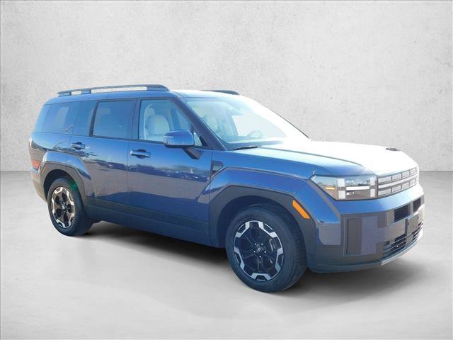 Used 2025 Hyundai Santa Fe SEL FWD image 3