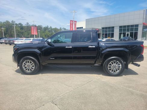 Used 2025 Toyota Tacoma 4x4 Double Cab Hybrid image 2