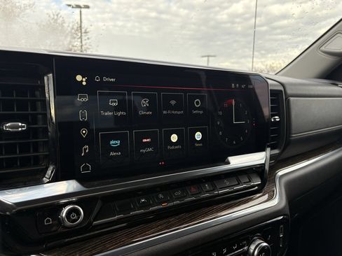 Used 2024 GMC Sierra 1500 Elevation w/ X31 Off-Road Package image 16