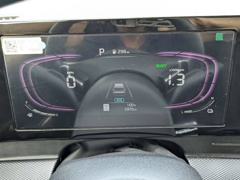 Certified 2025 Kia Sportage LX FWD image 28