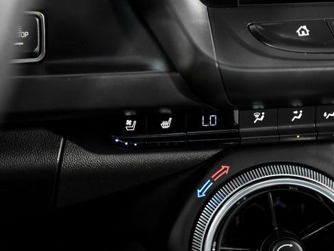 Used 2019 Chevrolet Camaro SS RWD image 23