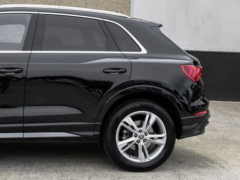 Used 2020 Audi Q3 2.0T Premium Plus w/ Premium Plus Package AWD/4WD image 13
