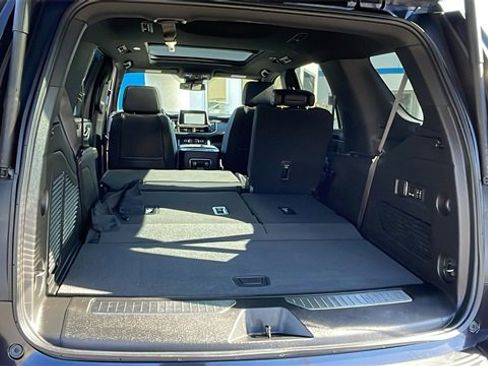 Used 2023 Chevrolet Tahoe RST w/ Luxury Package image 32