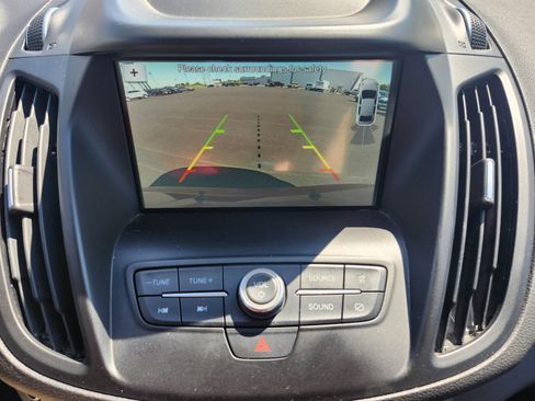 Used 2019 Ford Escape SEL AWD/4WD image 22