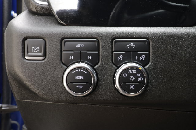 Used 2024 GMC Sierra 1500 Elevation AWD/4WD image 12