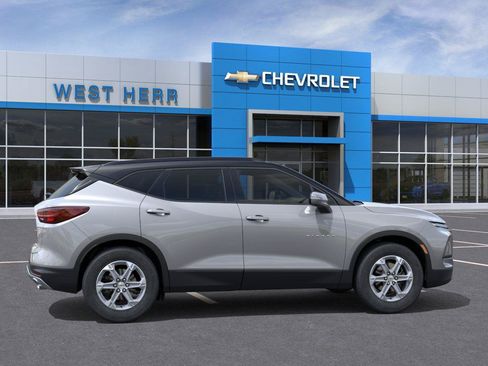 New 2026 Chevrolet Blazer LT AWD/4WD image 5