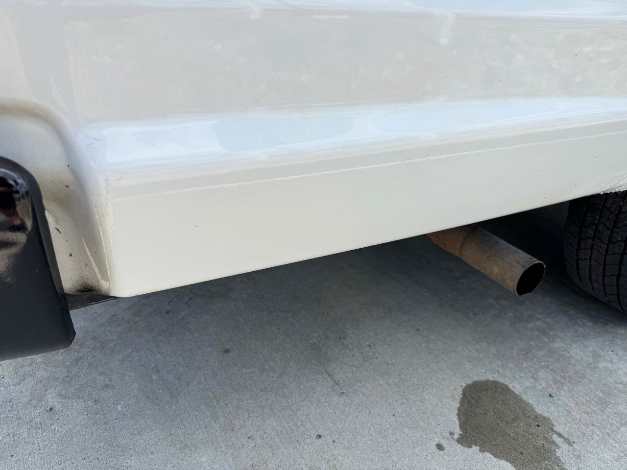 Used 2012 Ford E-350 and Econoline 350 Extended Super Duty w/ Insulation Pkg RWD image 24