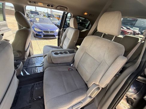 Used 2016 Honda Odyssey SE image 23