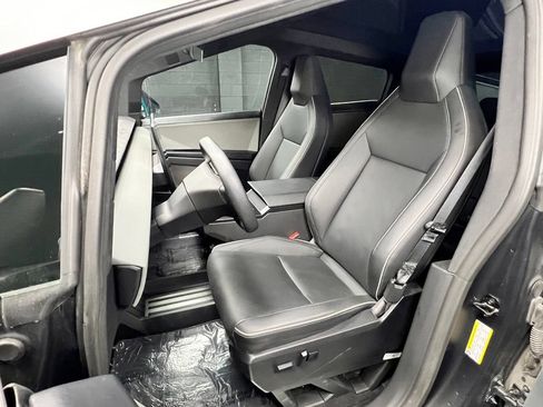 Used 2025 Tesla Cybertruck Cyberbeast AWD/4WD image 11