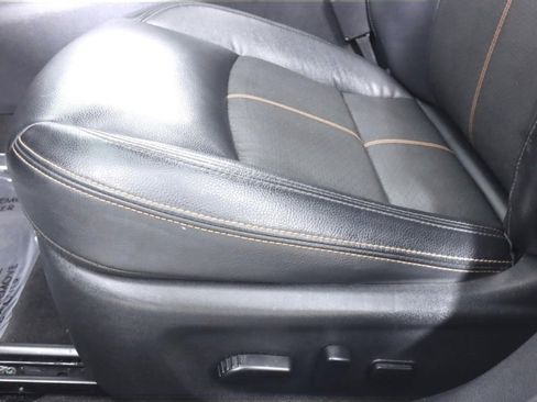 Used 2022 Nissan Altima 2.5 SR w/ Midnight Edition Package image 28