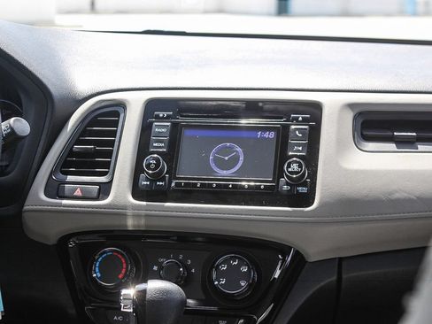 Certified 2021 Honda HR-V LX image 15