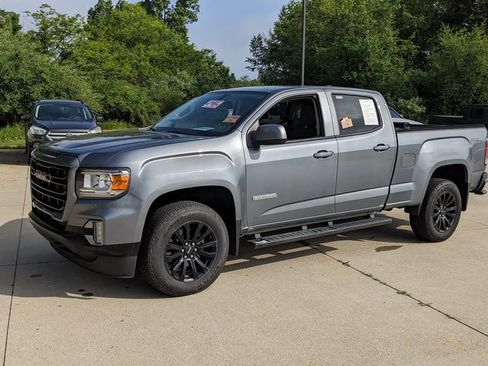 Used 2022 GMC Canyon Elevation w/ Elevation Premium Package AWD/4WD image 7
