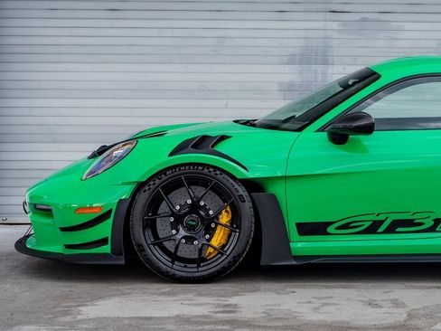 Certified 2024 Porsche 911 GT3 RS image 9