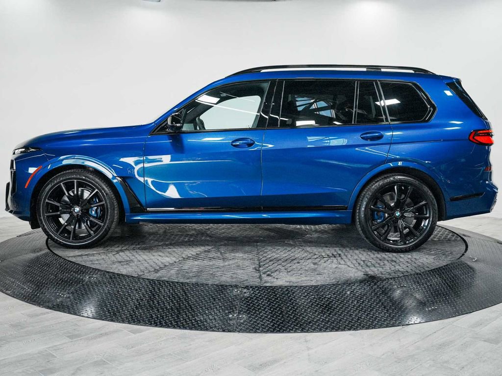 Used 2026 BMW X7 M60i AWD/4WD image 4