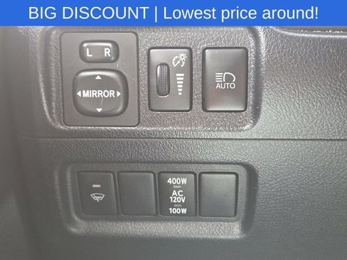 Used 2021 Toyota 4Runner SR5 AWD/4WD image 29