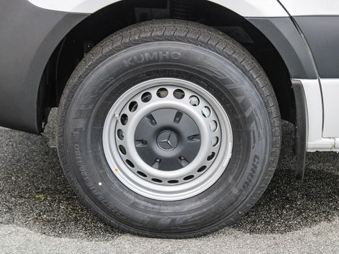 New 2026 Mercedes-Benz Sprinter 2500 image 11
