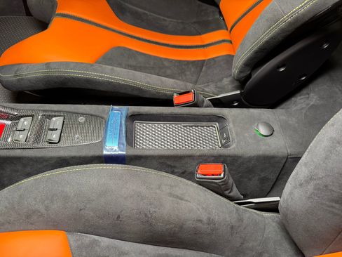 Used 2015 Ferrari 458 Speciale A image 40