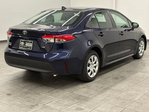 Used 2024 Toyota Corolla LE FWD image 2