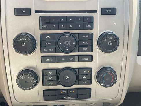 Used 2012 Ford Escape XLT FWD image 28
