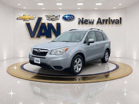 Used 2014 Subaru Forester 2.5i Touring w/ Popular Package #2 AWD/4WD image 1