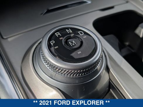 Certified 2021 Ford Explorer Limited w/ Equipment Group 301A RWD image 35