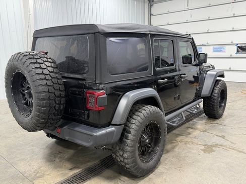Used 2021 Jeep Wrangler Unlimited Willys image 2