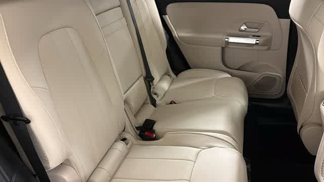Certified 2026 Mercedes-Benz GLB 250 4MATIC image 35