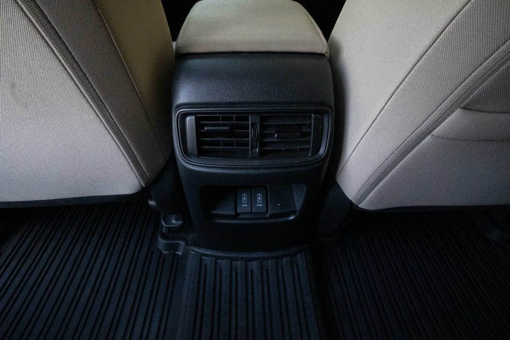 Used 2021 Honda CR-V EX image 18