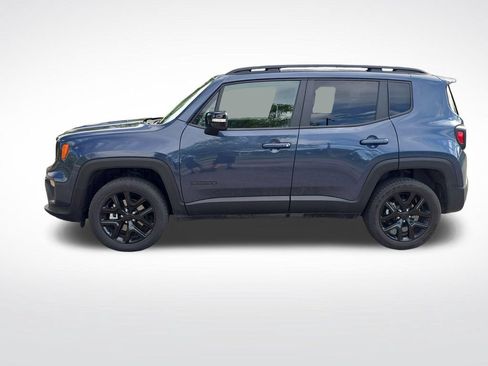 Used 2023 Jeep Renegade Altitude AWD/4WD image 2