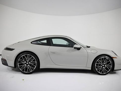 New 2026 Porsche 911 Carrera image 8