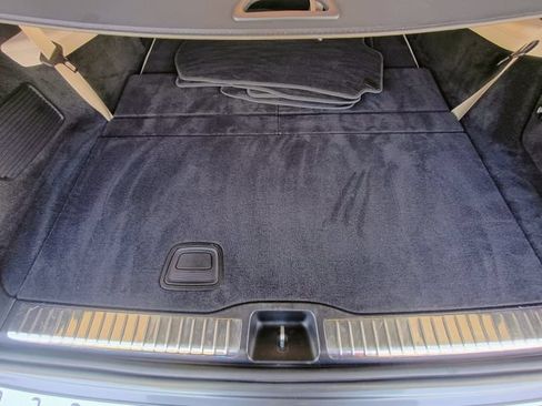 Used 2024 Mercedes-Benz GLS 580 4MATIC image 78